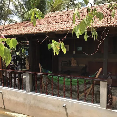 Charming Countryside Homestay Ben Tre Exterior photo