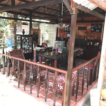 Charming Countryside Homestay Ben Tre Exterior photo